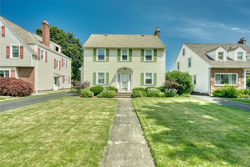 136 Hoover Road, Irondequoit, NY, 14617 | Card Image
