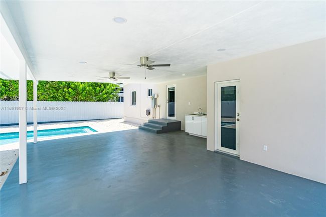 1645 Ne 159th St, House other with 3 bedrooms, 3 bathrooms and null parking in North Miami Beach FL | Image 25