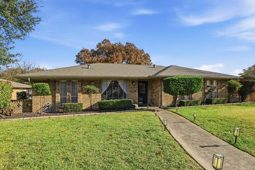 2217 Westlake Dr, Plano, TX, 75075-8356 | Card Image