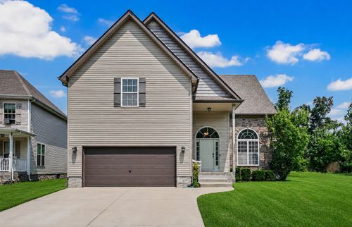 3669 Fox Tail Dr, Clarksville, TN, 37040-6247 | Card Image