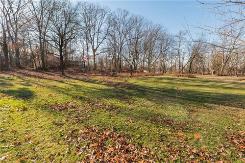 615 Fairview St, Emmaus, PA, 18049 | Card Image