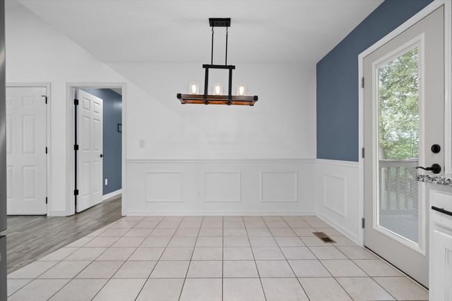 Dining area | Image 15