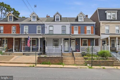 923 Lititz Ave, LANCASTER, PA, 17602-1918 | Card Image