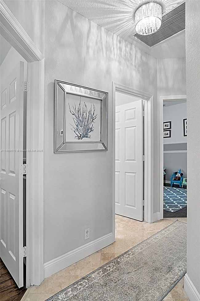 6807 Nw 66 Th Way, House other with 5 bedrooms, 3 bathrooms and null parking in Parkland FL | Image 19