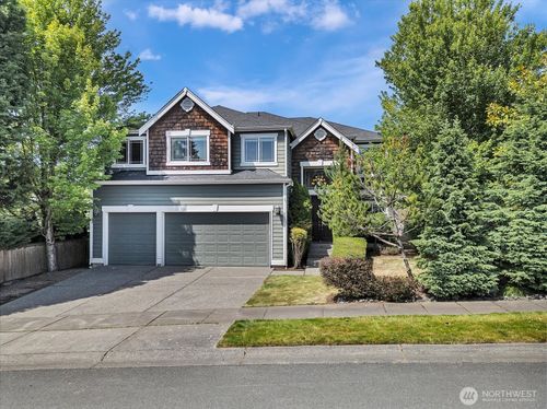 4021 220th St Se, Bothell, WA, 98021-8066 | Card Image