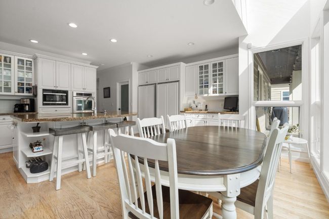 120 Strong Rd, House other with 7 bedrooms, 5 bathrooms and 15 parking in Anmore BC | Image 13