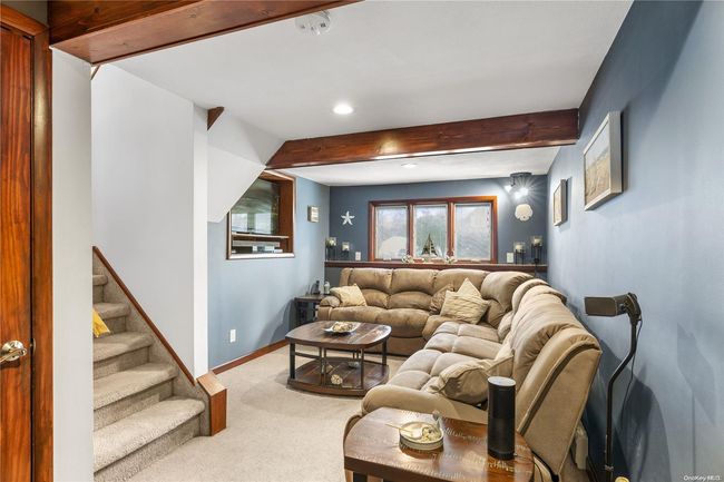40 Balsam Ln, House other with 3 bedrooms, 2 bathrooms and null parking in Commack NY | Image 16