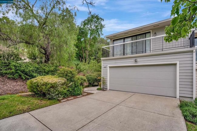 1056 Camino Verde Cir, Townhouse with 3 bedrooms, 4 bathrooms and 2 parking in Walnut Creek CA | Image 52