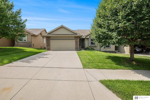 19615 Marinda St, Omaha, NE, 68130-3029 | Card Image