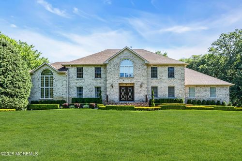 5 Shira Ln, Manalapan, NJ, 07726-8801 | Card Image