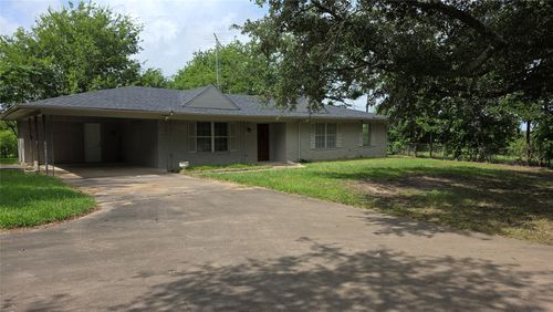 1664 E State Highway 56, Bonham, TX, 75418-8801 | Card Image