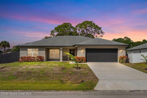 171 District Street Se, PALM BAY, FL, 32909 | Card Image