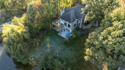 1705 12th Ave, Coralville, IA, 52241-1005 | Card Image