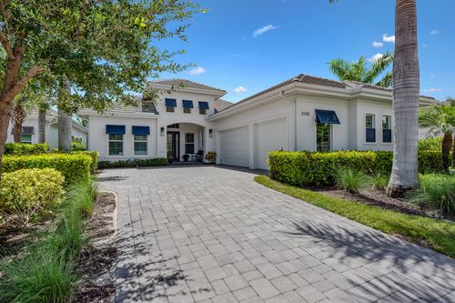 3156 Capistrano Ln, NAPLES, FL, 34114-9799 | Card Image