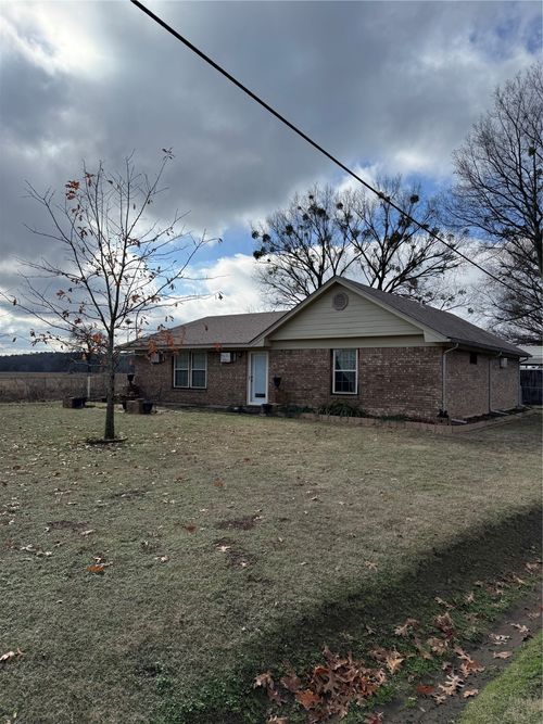 103 Farm Road 197, Arthur City, TX, 75411-3710 | Card Image