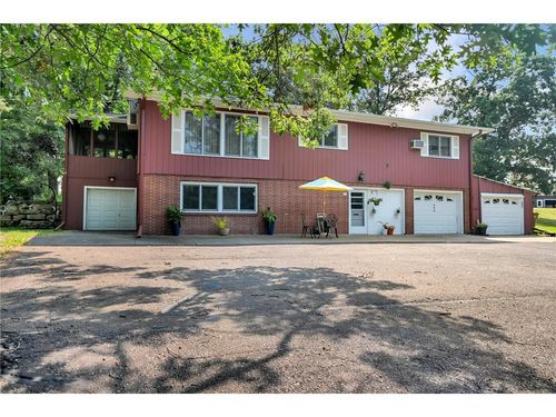 405 Oakwood Dr, Durand, WI, 54736-1619 | Card Image