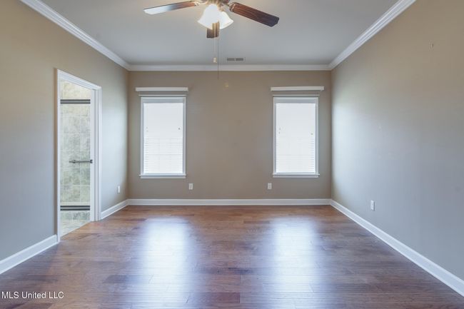 Primary Bedroom | Image 15