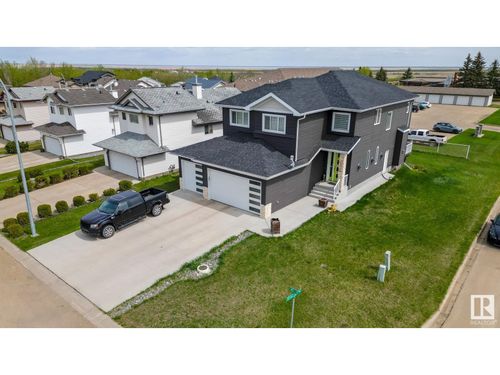 5703 45 St, Tofield, AB, T0B0B2 | Card Image
