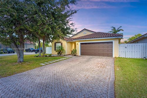 13529 Sw 144th Ter, Miami, FL, 33186-7657 | Card Image