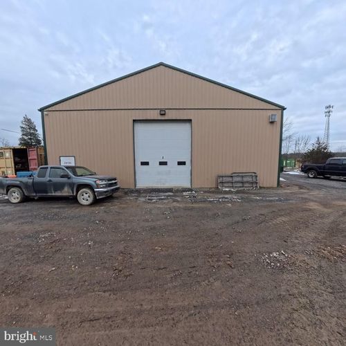 rear-buildings-409 Industrial Avenue, Orwigsburg, PA, 17961 | Card Image