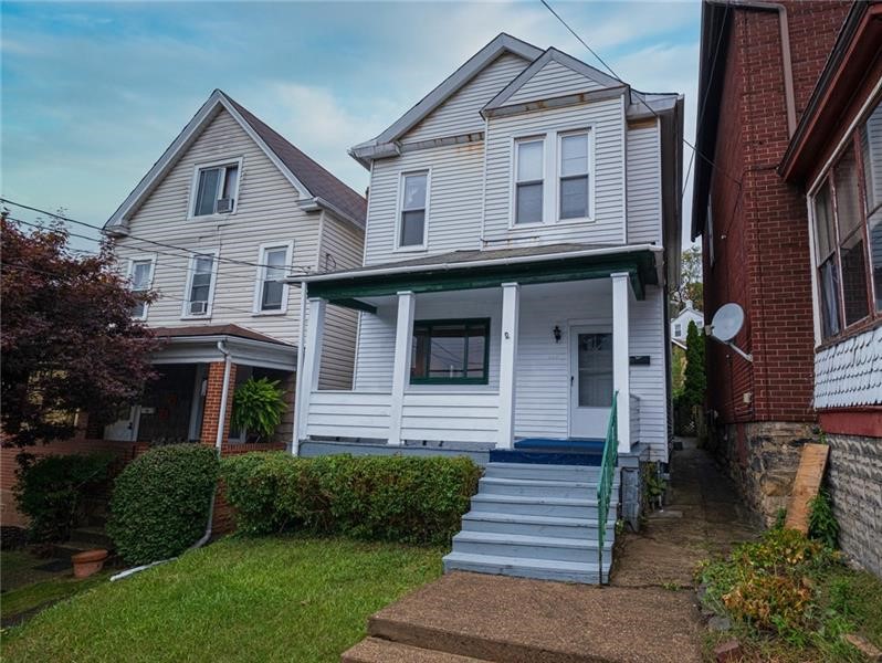 3rd St, Pitcairn, PA 15140