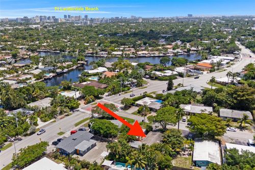 1433 Ne 22nd St, Wilton Manors, FL, 33305-2318 | Card Image