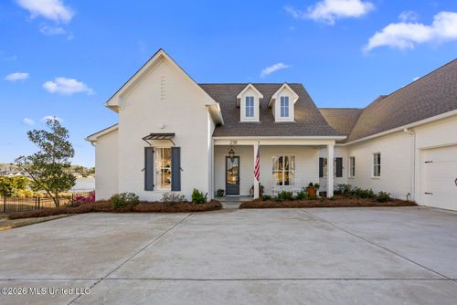 238 Westlake Cir, Madison, MS, 39110-1806 | Card Image