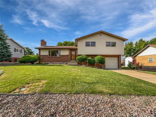 10371 Monterey Cir, Northglenn, CO, 80260-6049 | Card Image