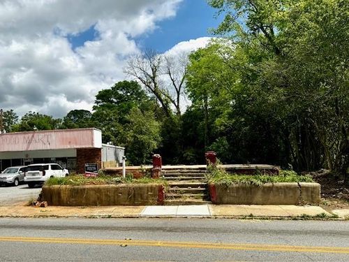 2426 2nd St, Macon, GA, 31206-2114 | Card Image