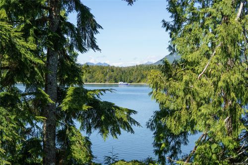607-1971 Harbour Dr, Ucluelet, BC, V0R3A0 | Card Image