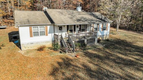 12098 Scuffletown Road, Randolph, VA, 23962 | Card Image