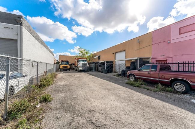 7885 W 28 Th Ave, Home with 0 bedrooms, 0 bathrooms and null parking in HIALEAH FL | Image 38