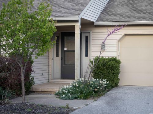 2202 E Cape Cod Dr, Bloomington, IN, 47401-6124 | Card Image