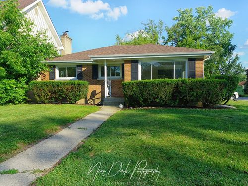 837 Wilcox St, Mundelein, IL, 60060-2515 | Card Image