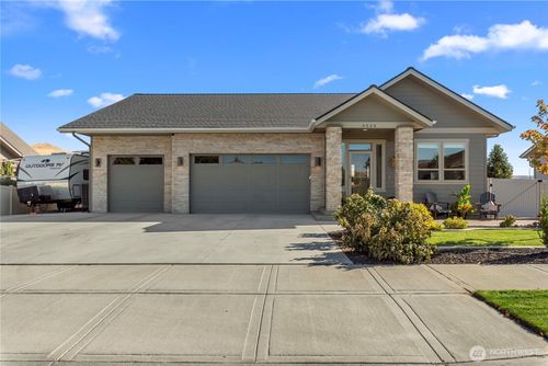 3525 Dianna Way, Wenatchee, WA, 98801-9142 | Card Image