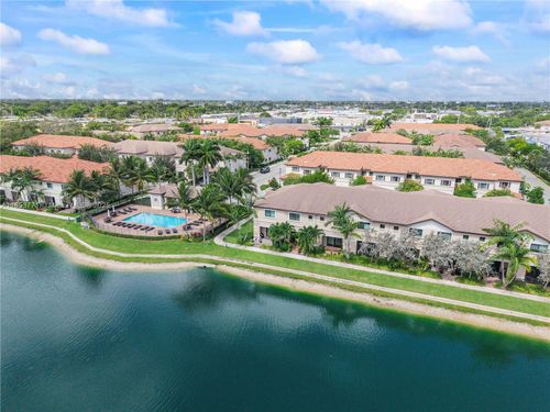 unit-60-4216 N Dixie Hwy, Oakland Park, FL, 33334-3861 | Card Image