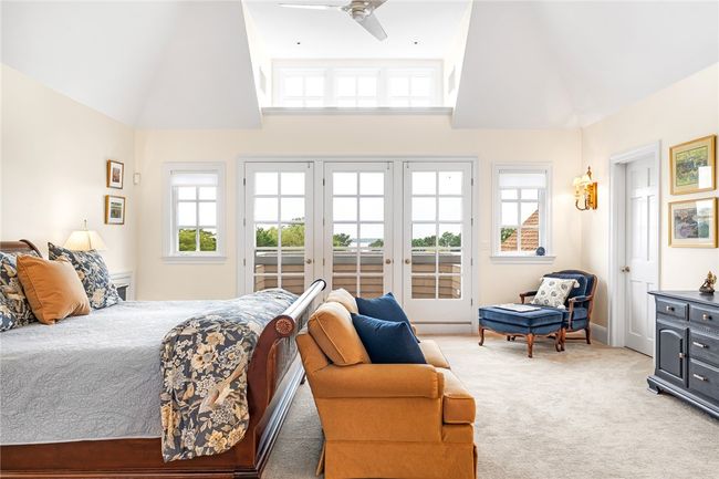 15 Courageous Cir, House other with 5 bedrooms, 5 bathrooms and 3 parking in Bristol RI | Image 24