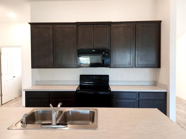 1614 Sw Sylvester Ln, House other with 4 bedrooms, 2 bathrooms and null parking in Port St. Lucie FL | Image 7
