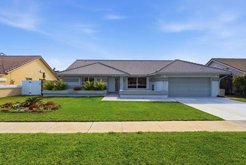 9284 Laurel Green Dr, Boynton Beach, FL, 33437-3344 | Card Image