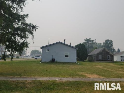 229 Locust St, Mineral, IL, 61344-9401 | Card Image