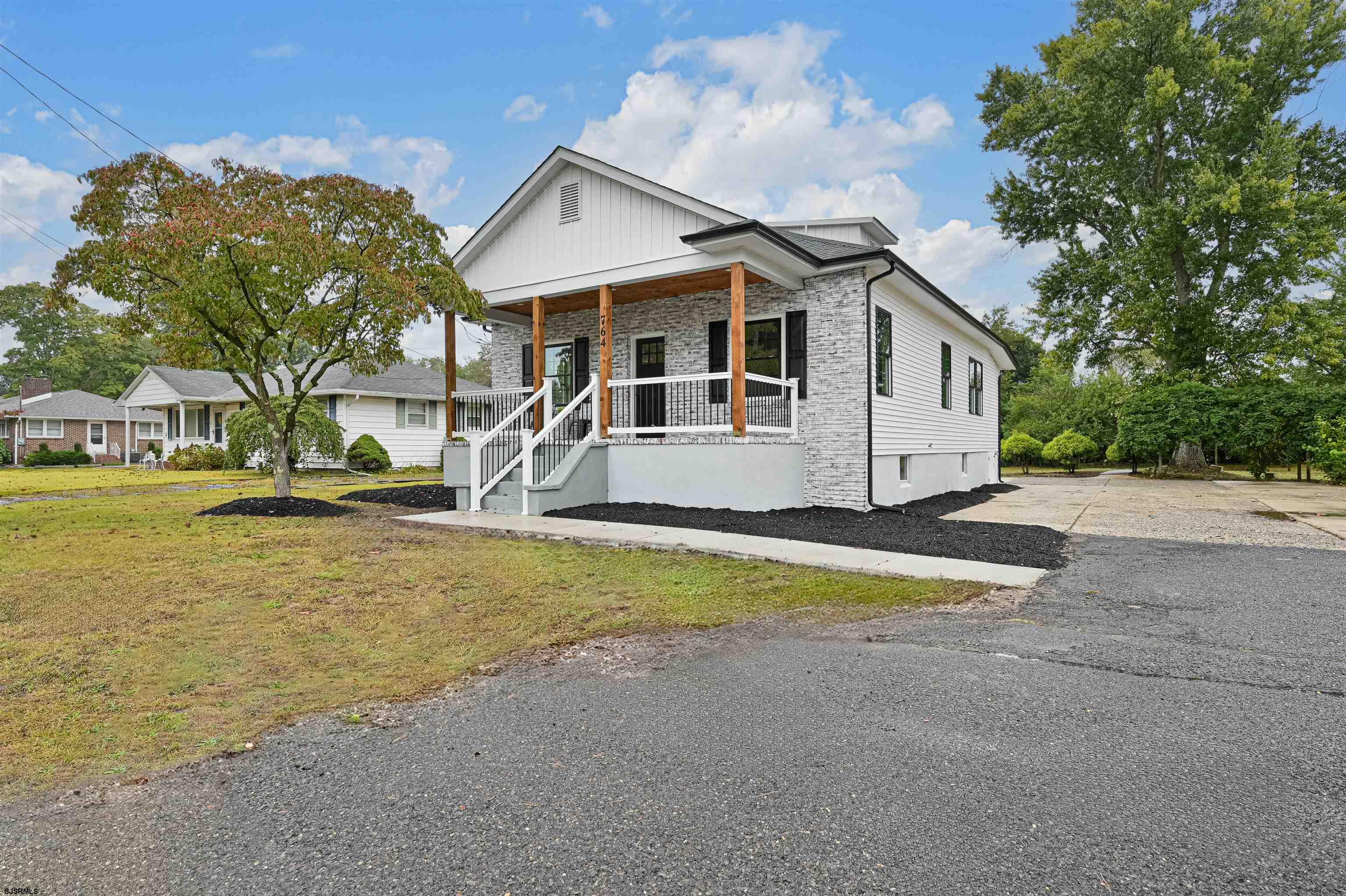 Egg Harbor Rd, Hammonton, NJ 08037