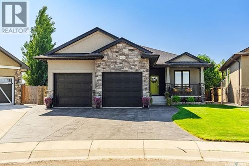 419 Paton Pl, House with 4 bedrooms, 3 bathrooms and null parking in Saskatoon SK | Card Image