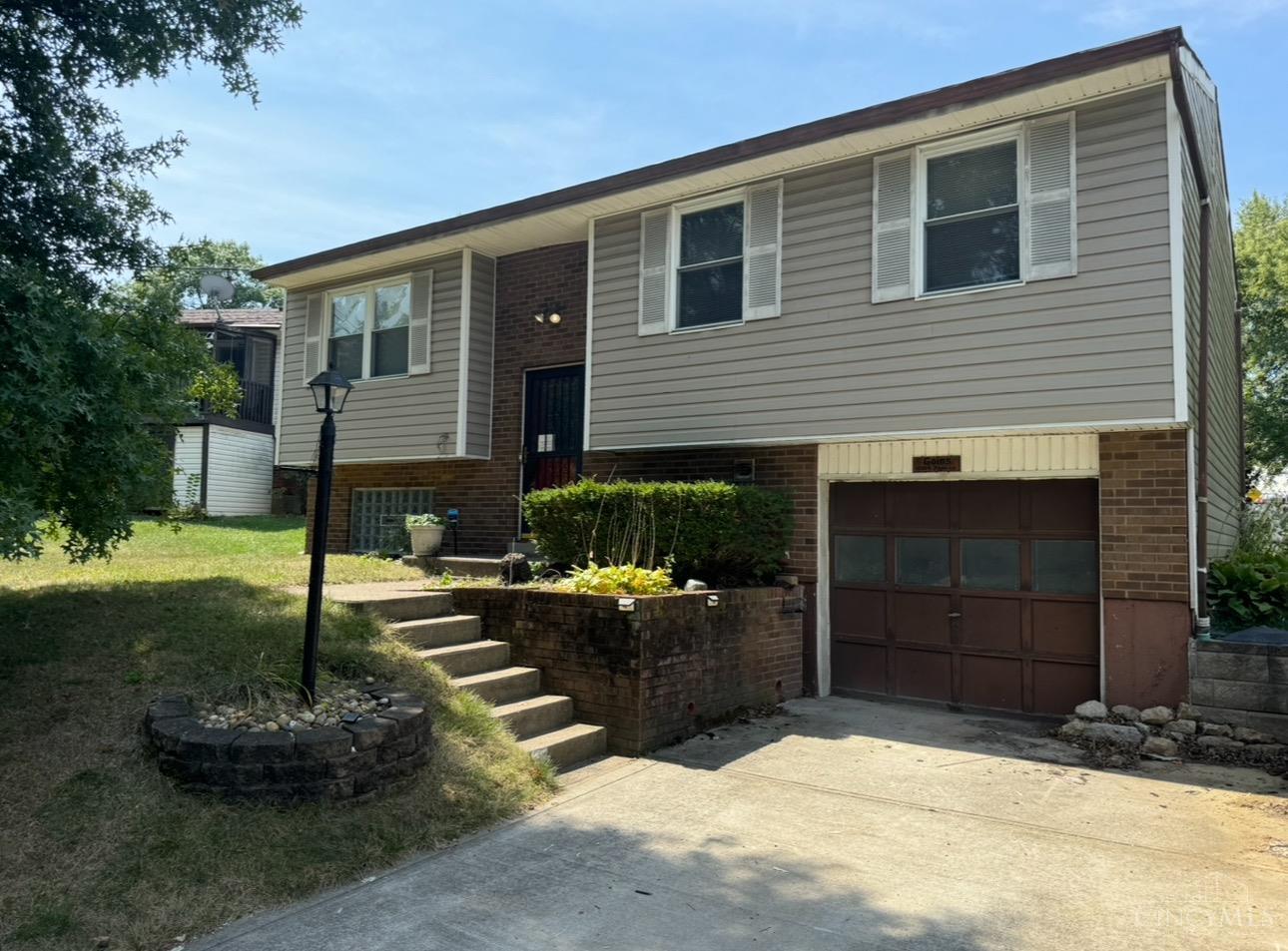 Pippin Ln, Cincinnati, OH 45231