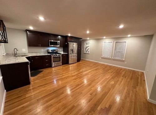 18-18 Marble St, Stoneham, MA, 02180-2734 | Card Image