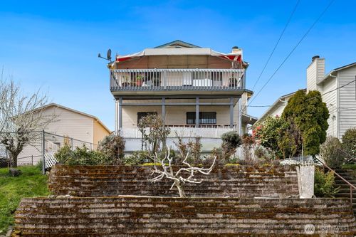 5233 33rd Ave S, Seattle, WA, 98118-6109 | Card Image