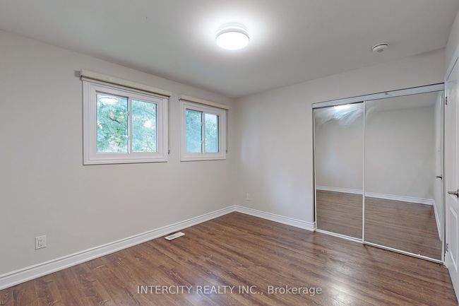 122 Rutherford Rd N, House other with 5 bedrooms, 2 bathrooms and 6 parking in Brampton ON | Image 12