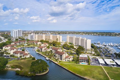 829-124 Lakeshore Dr, North Palm Beach, FL, 33408-3607 | Card Image
