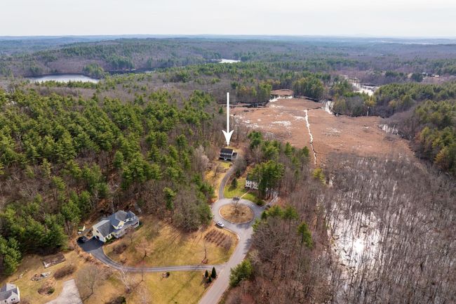 110 Sky View Dr, House other with 3 bedrooms, 3 bathrooms and null parking in Pelham NH | Image 27