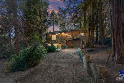 8717 Old State Rd, Wofford Heights, CA, 93285-9592 | Card Image