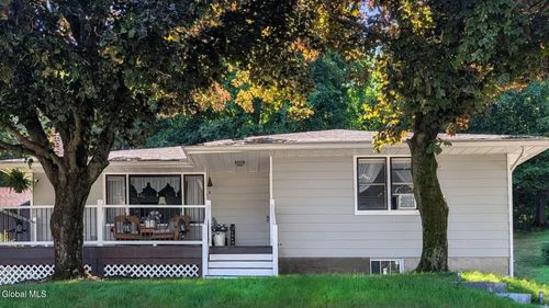 84 Worth Ave, Hudson, NY, 12534-3015 | Card Image